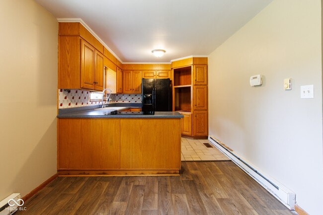 Building Photo - 923 Hattie Dr