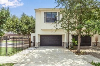 Building Photo - 4205 Koehler St