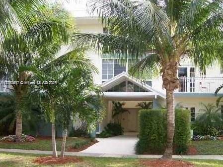 Foto principal - 290 Sunrise Dr