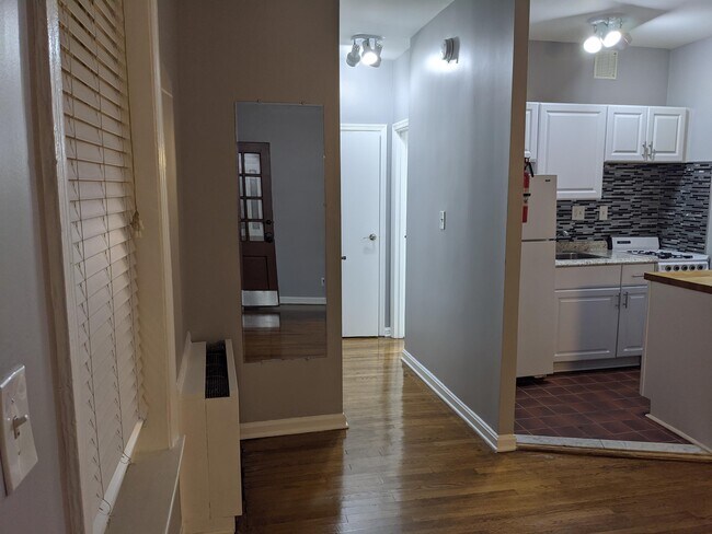 Foto del edificio - 115 E St SE