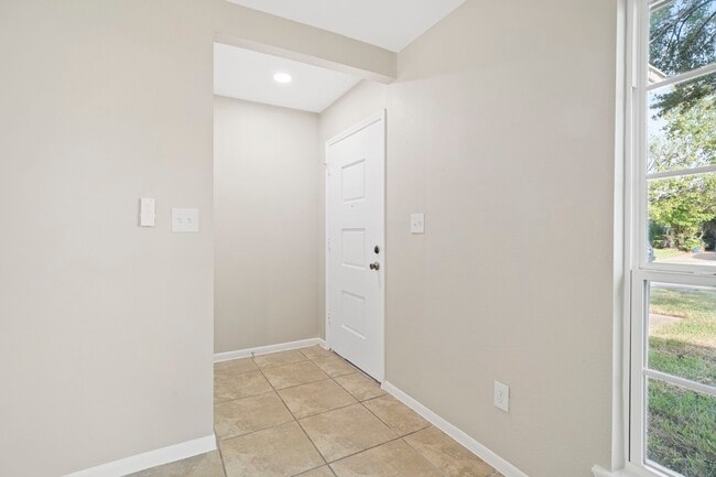 Foto del edificio - 11567 Willwood Dr