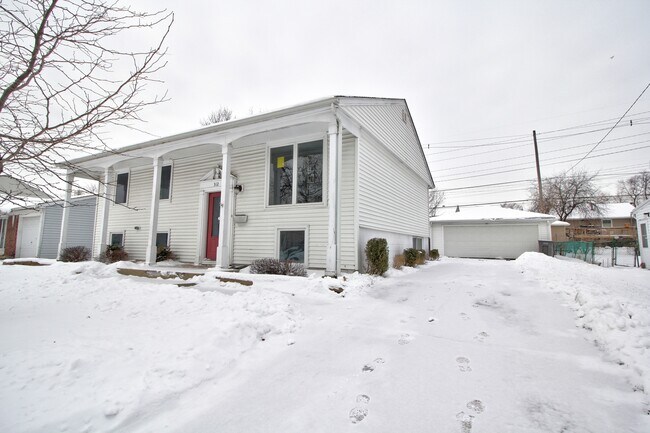 Foto del edificio - 312 Hickory Ave