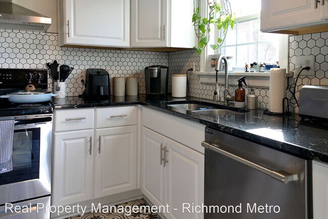 Building Photo - 3 br, 1.5 bath House - 1214 Starling Drive