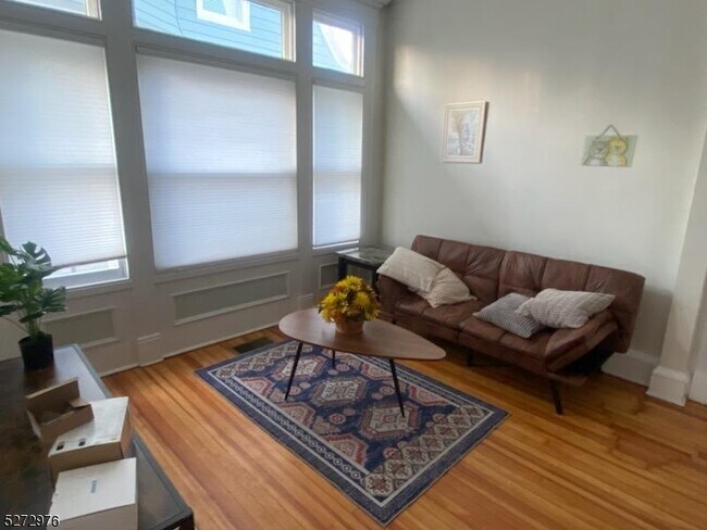 Foto del edificio - 162 Lincoln St