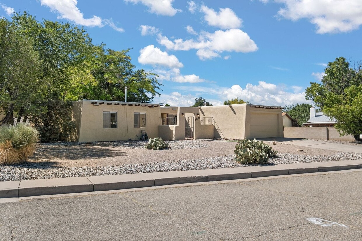 Foto principal - Northeast Heights Gem