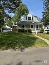 Building Photo - 337 Duff Ave