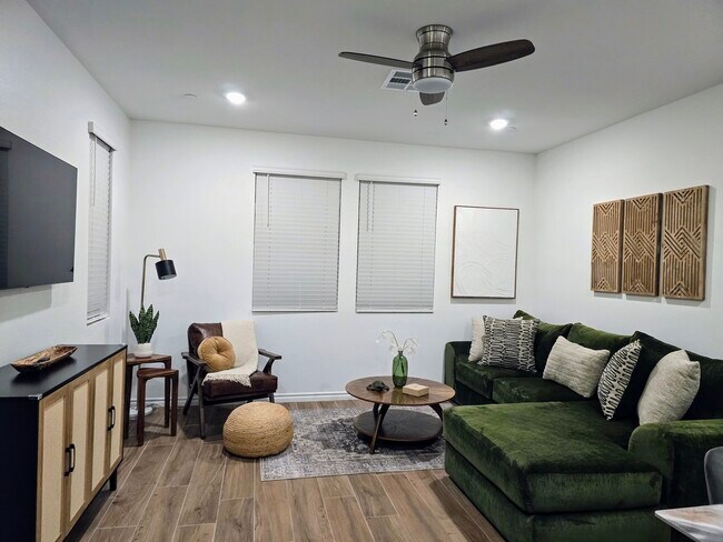 Foto del edificio - 273 Mount Barcroft Dr