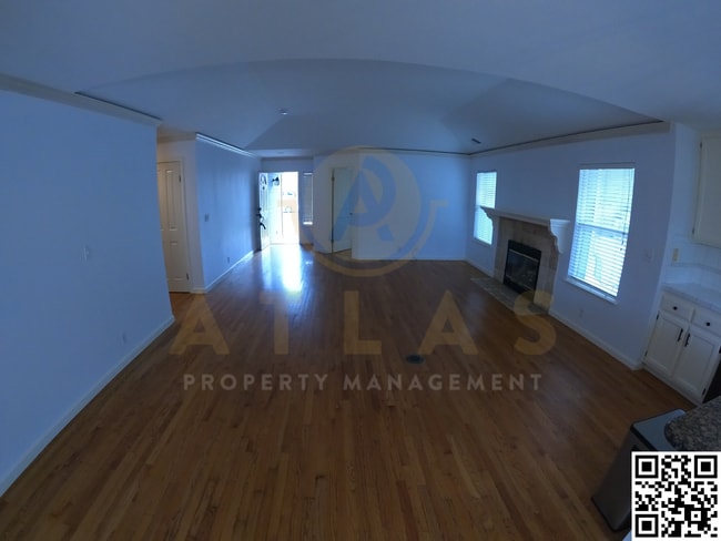 Building Photo - 2022 Urbani Pl