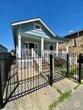 Building Photo - 1926 Burdette St