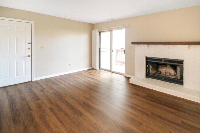 Foto del edificio - 17048 Sandalwood Creek Dr