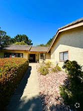 Building Photo - 1121 Pellham Dr