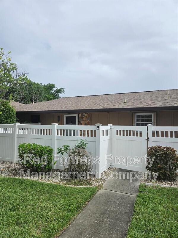 Building Photo - 4301 Island Cir