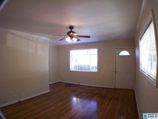 Building Photo - 1406 21st Way S