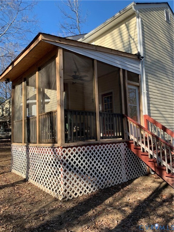 Foto del edificio - 6904 Deer Thicket Dr