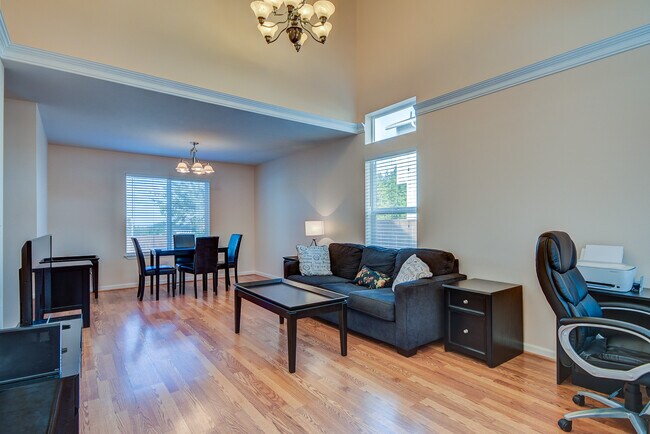 Foto del edificio - 3 Bedroom, 2 Bath House in Redwing Community
