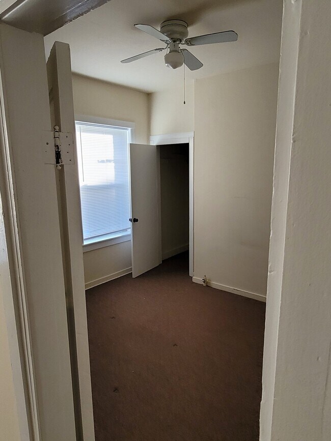 Foto del edificio - 4406 N Magnolia Ave