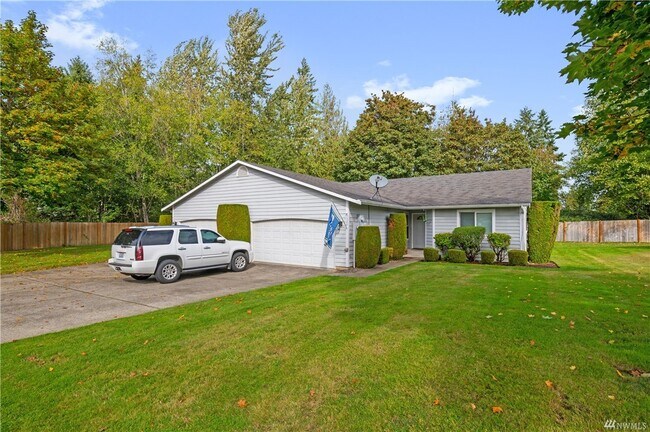 Lado derecho en alquiler - 9928 148th Street Ct E