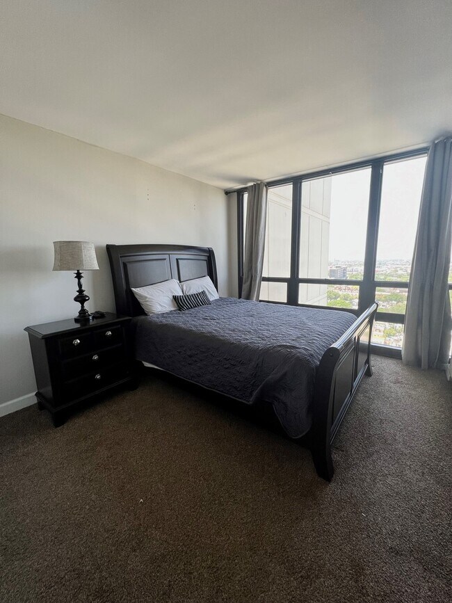 Foto del edificio - 1636 N Wells St