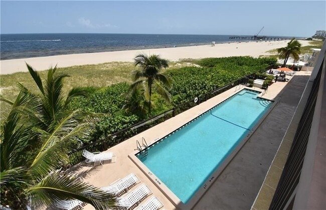 Building Photo - 510 N Ocean Blvd