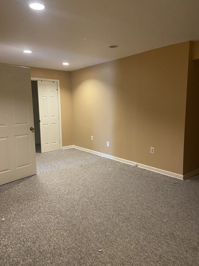 Foto del edificio - 305 N Old Dominion Ln