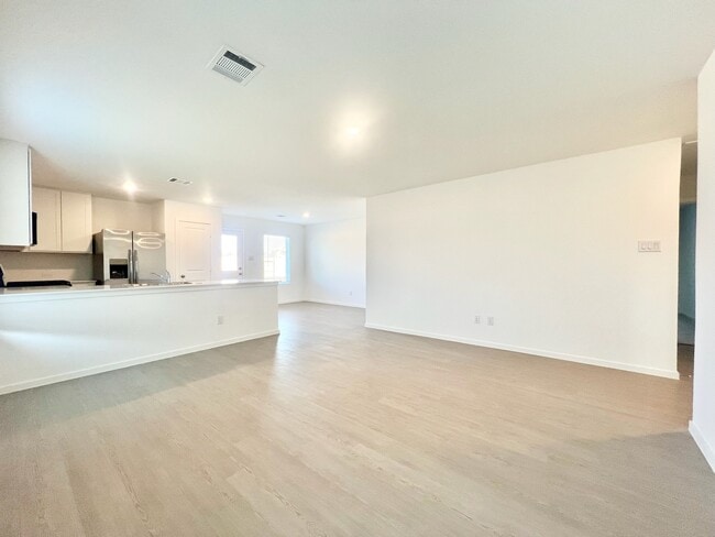 Building Photo - 31512 Casamari Dr