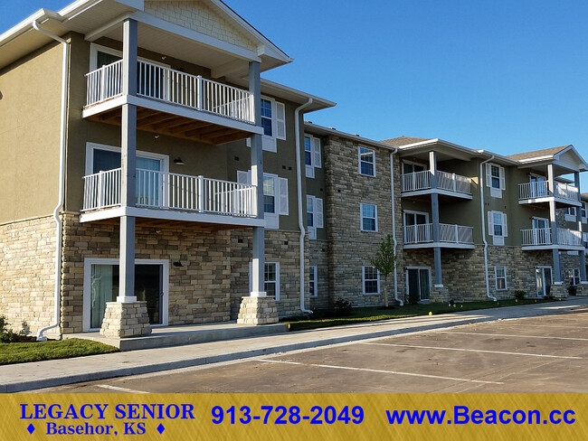 Foto del edificio - Legacy Basehor Senior Residences