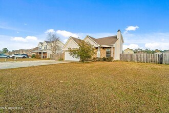 Building Photo - 14040 Seymour Dr