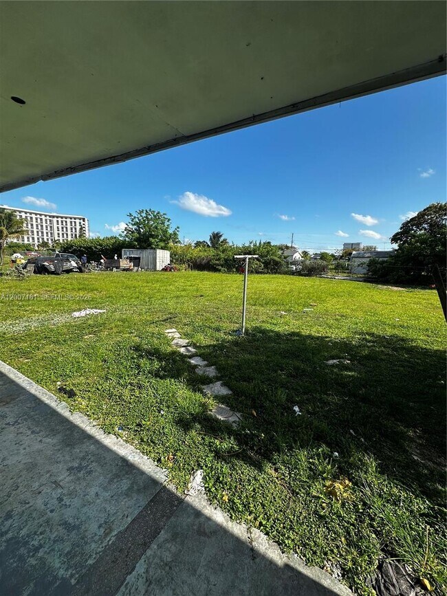 Foto del edificio - 11840 SW 212th St