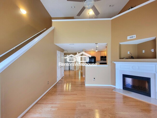 Foto del edificio - 8160 Oakley Cir