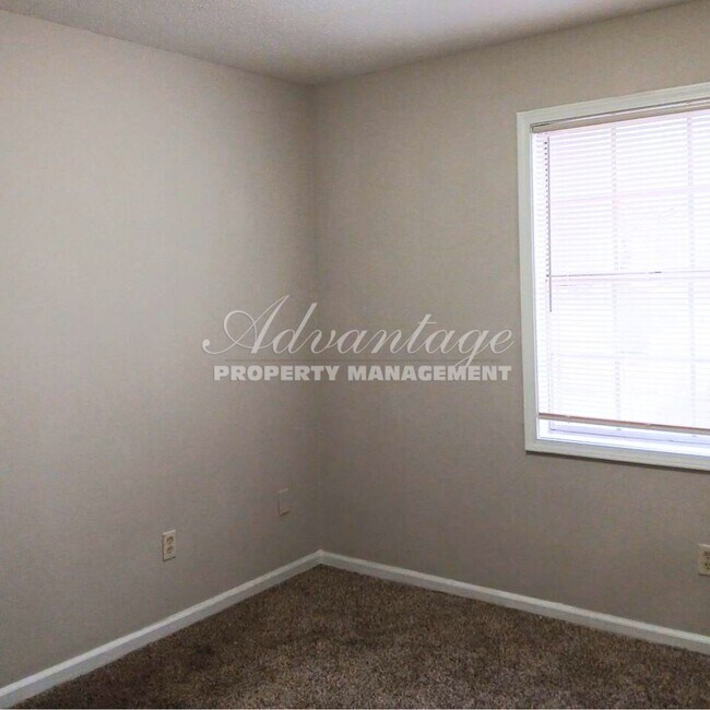 Foto del edificio - Cozy 3 Bedroom | 2 Bath | Oakhaven