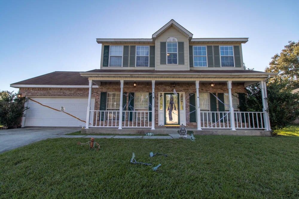 Primary Photo - 13465 Huntington Cir