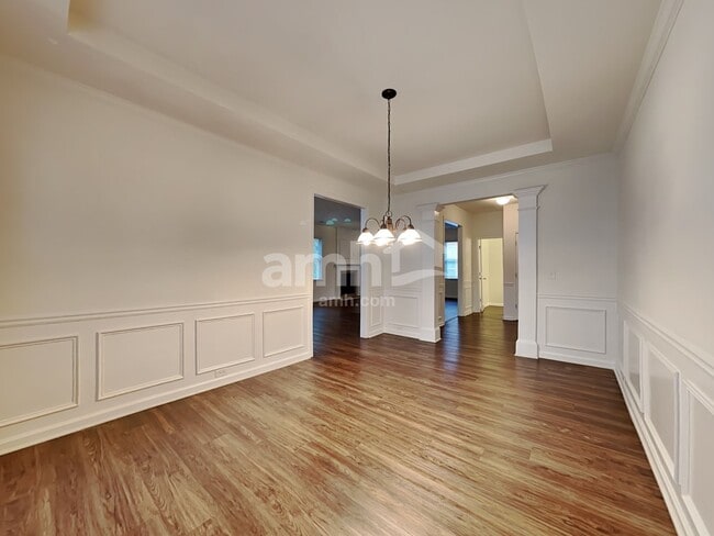 Building Photo - 277 Springs Xing