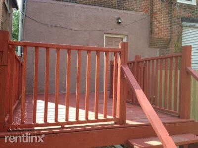 Building Photo - 407 S 51st St