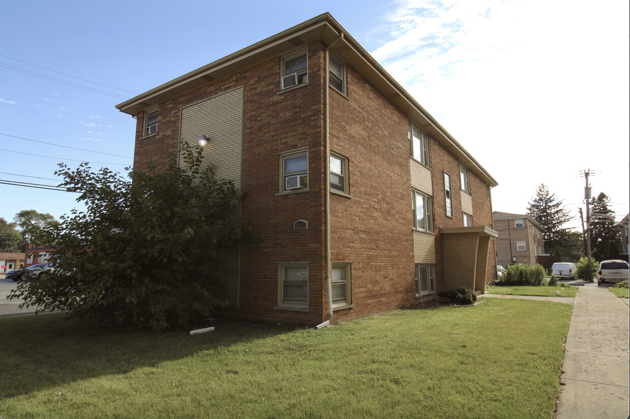 Foto principal - 14642 Keystone Ave