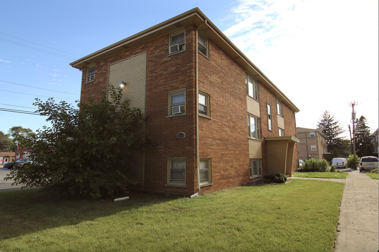 Foto principal - 14642 Keystone Ave