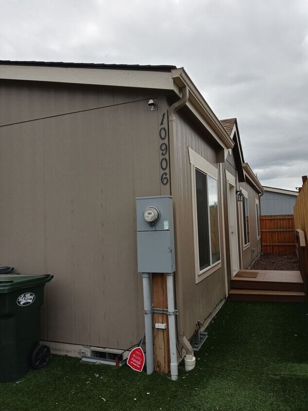 Primary Photo - 3bd/2 bath Mobile Home Available now!