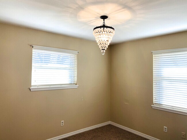 Foto del edificio - 2601 Lakeside Dr