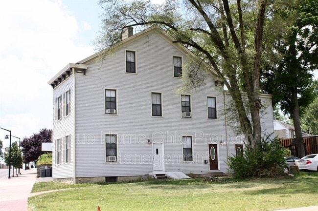 Building Photo - 4627 Vine St
