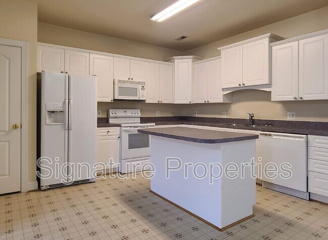 Foto del edificio - 209 Shaw Ct