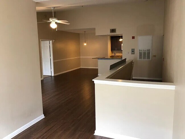 Photo - 14316 Fredricksburg Dr Apartment