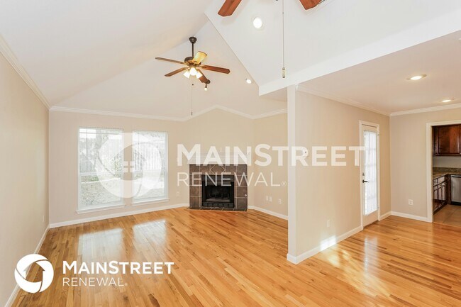 Building Photo - 3020 Laurel Creek Dr