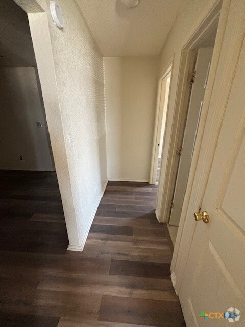 Building Photo - 2802 Cantabrian Dr