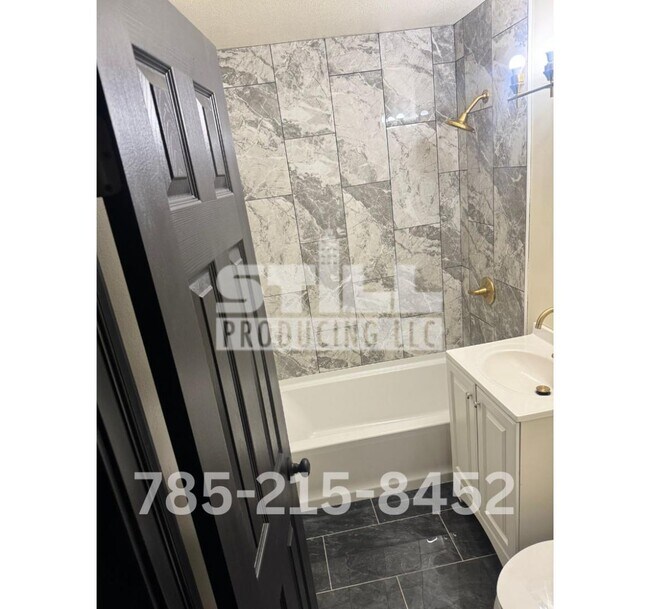 Foto del edificio - 4836 SW 28th St