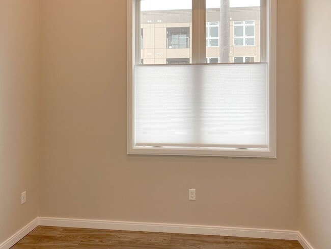 Foto del edificio - 345 Pleasant St