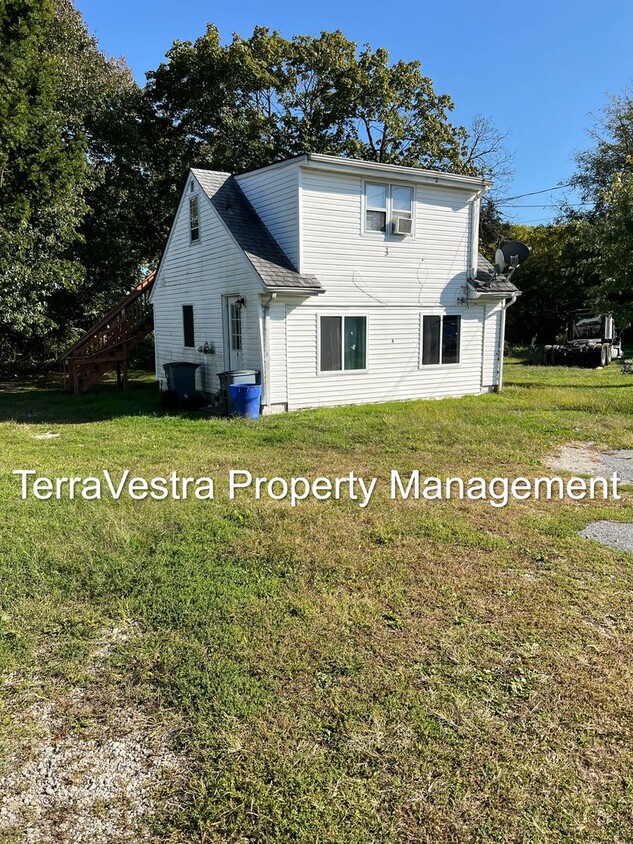 Primary Photo - 376 S Hook Rd