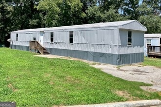 Building Photo - 340 Towler St