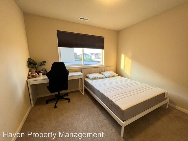 Foto del edificio - 3 br, 3 bath House - 30617 132nd Ct SE