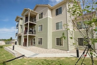 Building Photo - Pheasant Ridge Apts - Income Restrictions