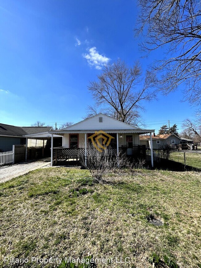 Foto del edificio - 2 br, 1 bath House - 1734 N Riley Ave.