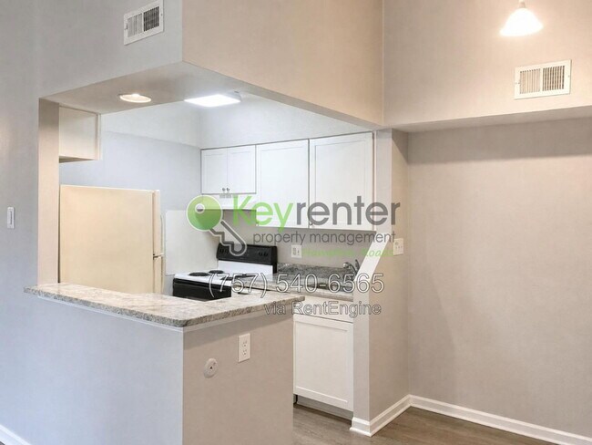 Building Photo - 45 Haverford Ct
